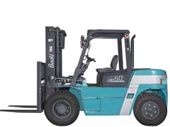 5噸內燃平衡重式叉車(chē)